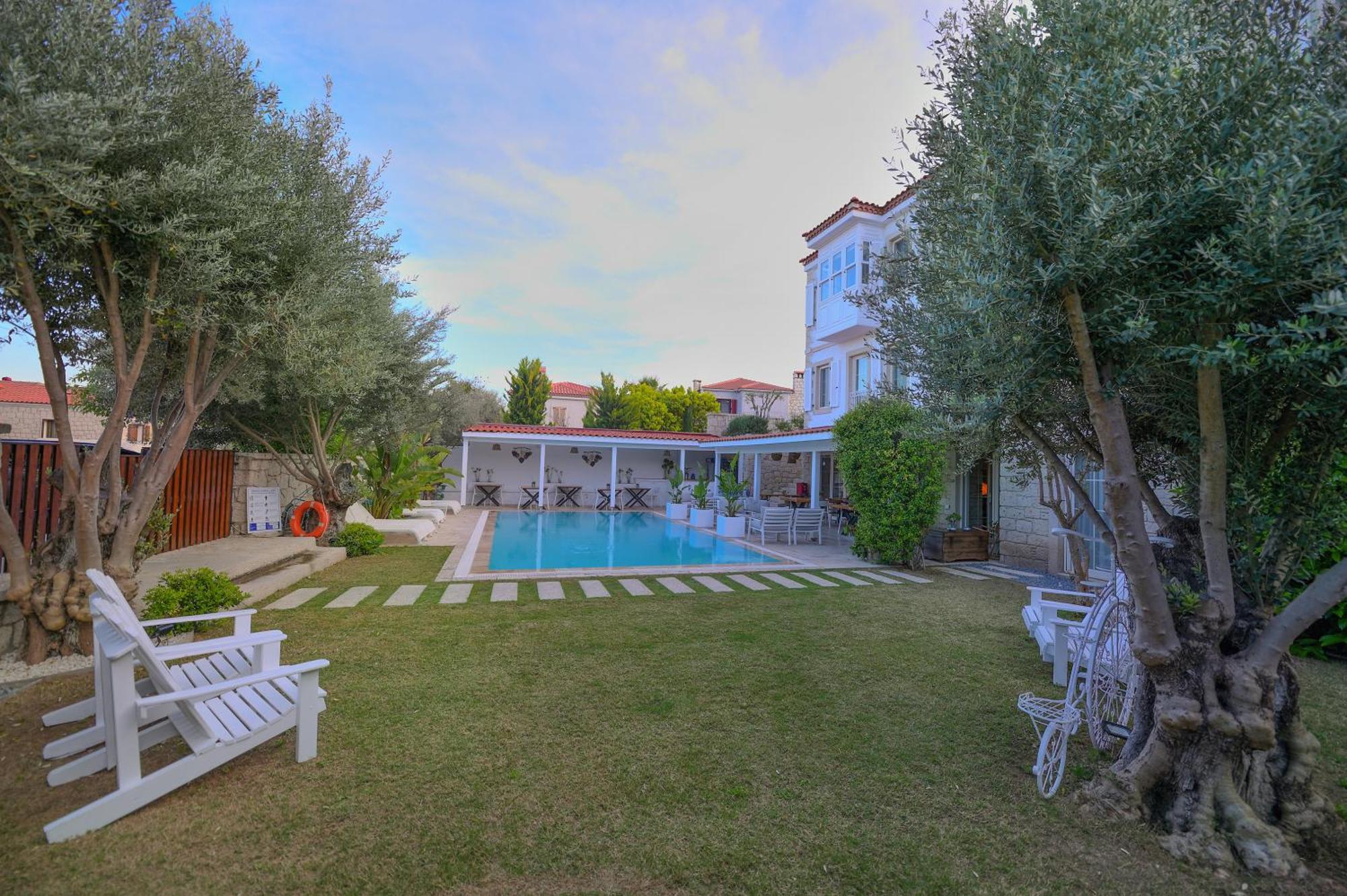Peremere Alacati Otel Kültér fotó